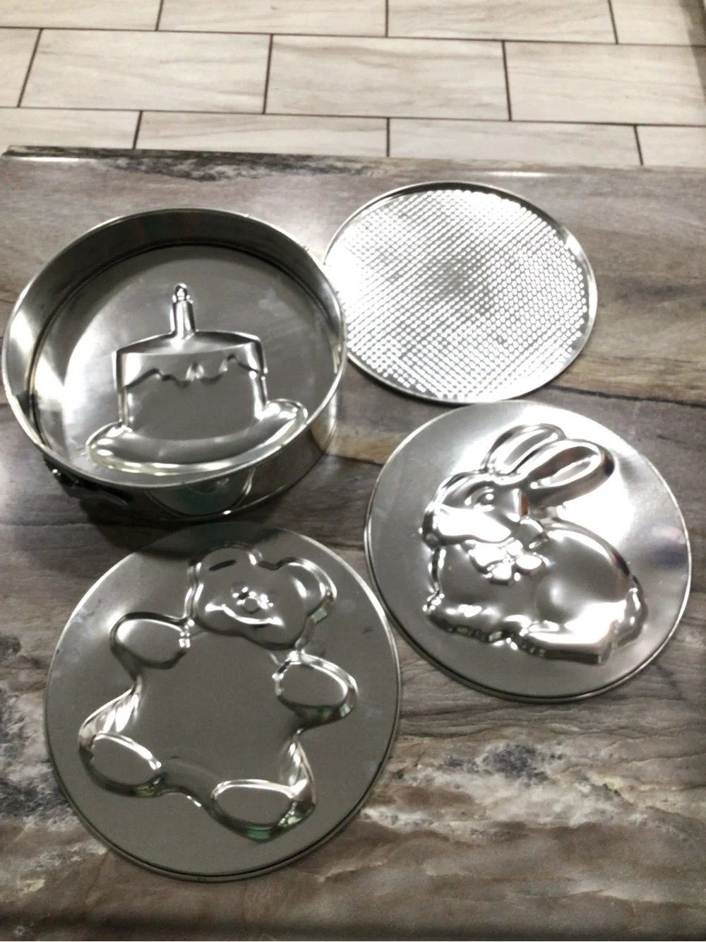 Vintage Norpro 3615 Springform Pan Set 5 Pc Bunny Teddy Bear Cake Cheesecake.